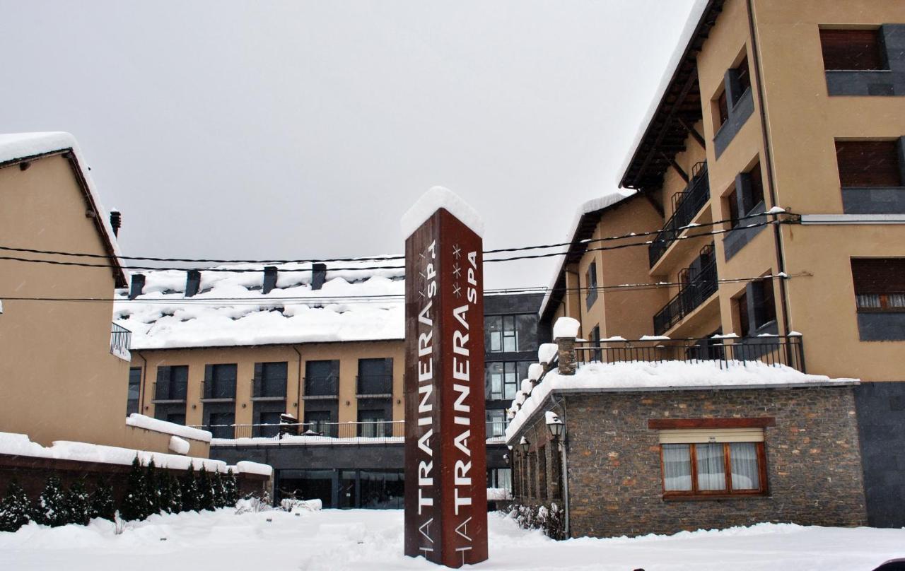 Hostal Trainera Esterri d'Àneu Exterior photo
